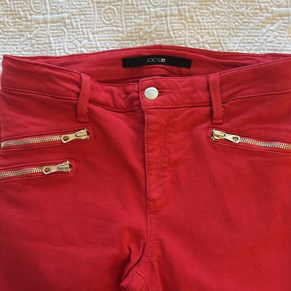 Joe’s skinny ankle jeans with zipped front pockets. EUC - Picture 2 of 8